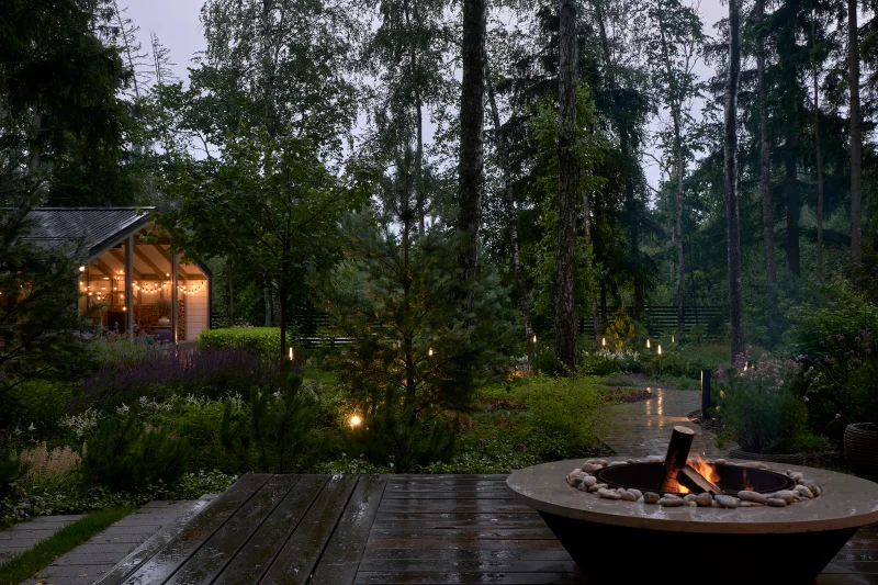 HAUS IM WALD