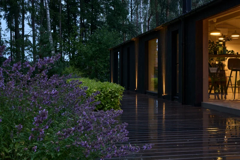 HAUS IM WALD