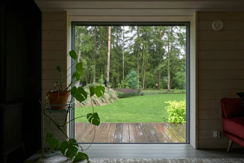 HAUS IM WALD