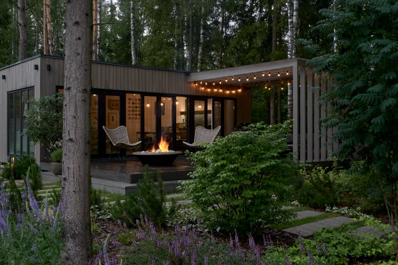 HAUS IM WALD