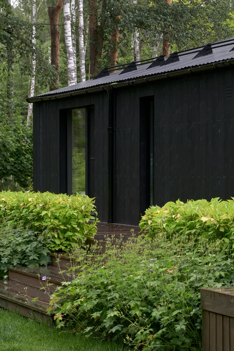 HAUS IM WALD